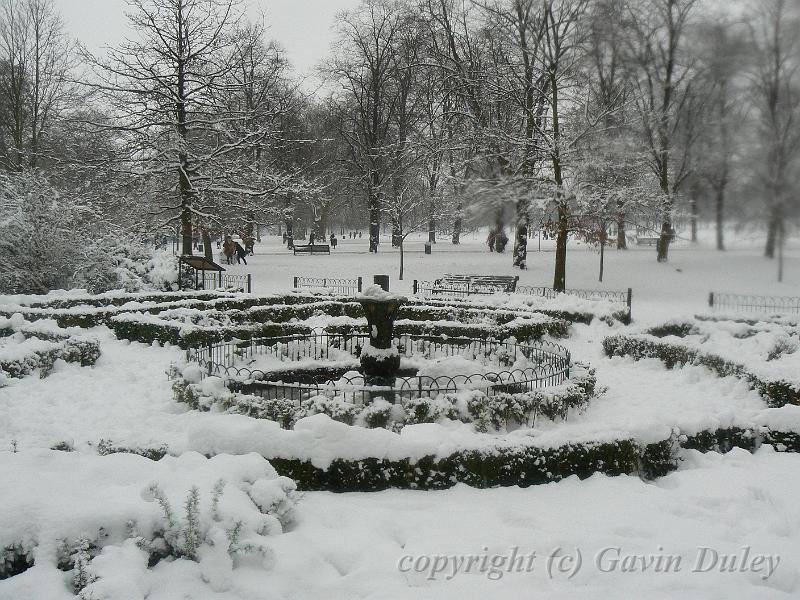 Herb garden in the snow, Greenwich Park P1070368.JPG